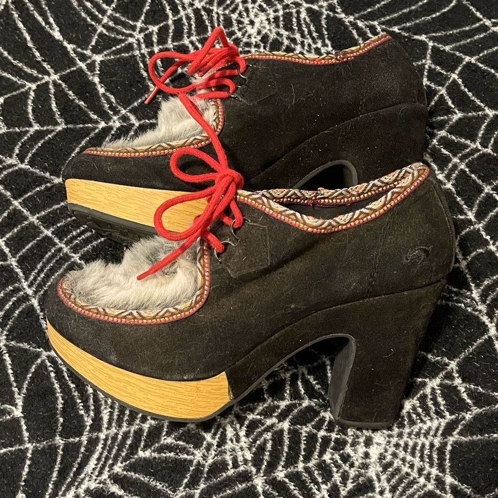 Rocket Dog Black Suede faux fur Scandinavian Heels Booties